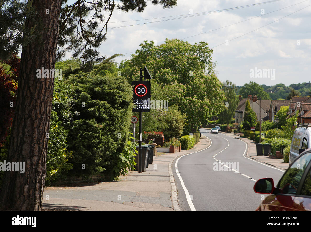 30mph firmar camino rural fotografías e imágenes de alta resolución - Alamy