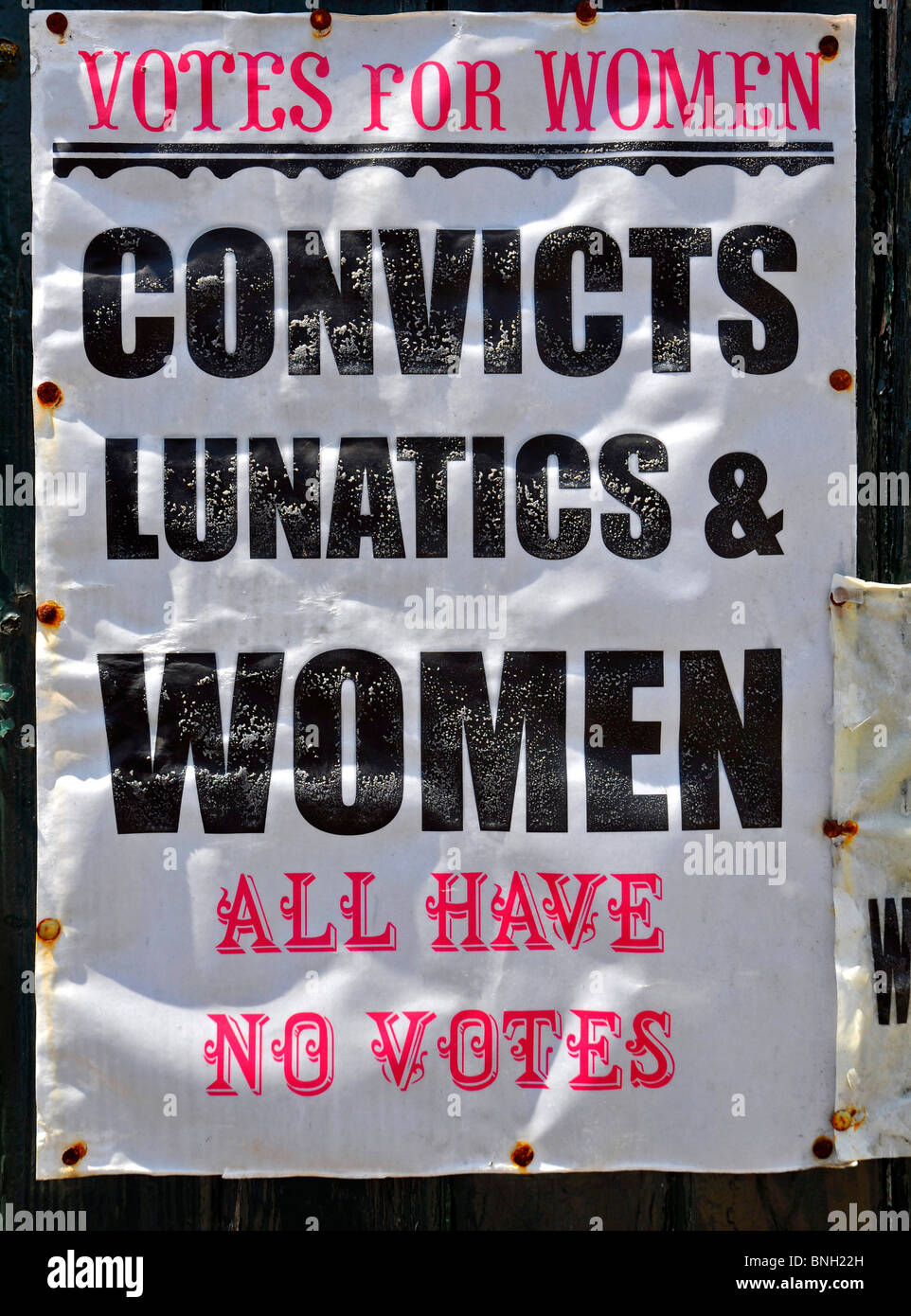 El voto de la mujer cartel Blists Hill, aldea Victoriana, Ironbridge, Shropshire, Inglaterra, Reino Unido Foto de stock