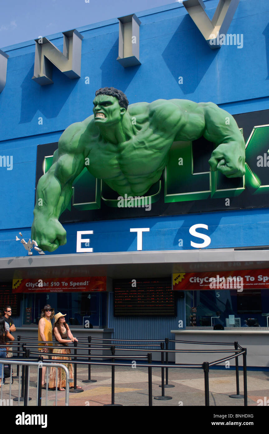 La ciudad de Los Ángeles, California, EE.UU. en Universal City Walk en Universal Studios Hollywood Hulk de películas de cine de Estados Unidos de América Foto de stock