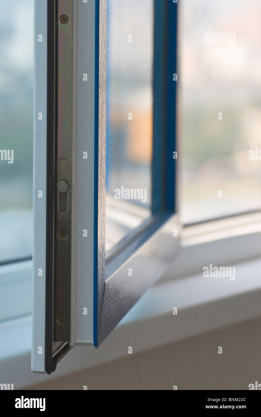 Ventana abierta fotografías e imágenes de alta resolución Alamy