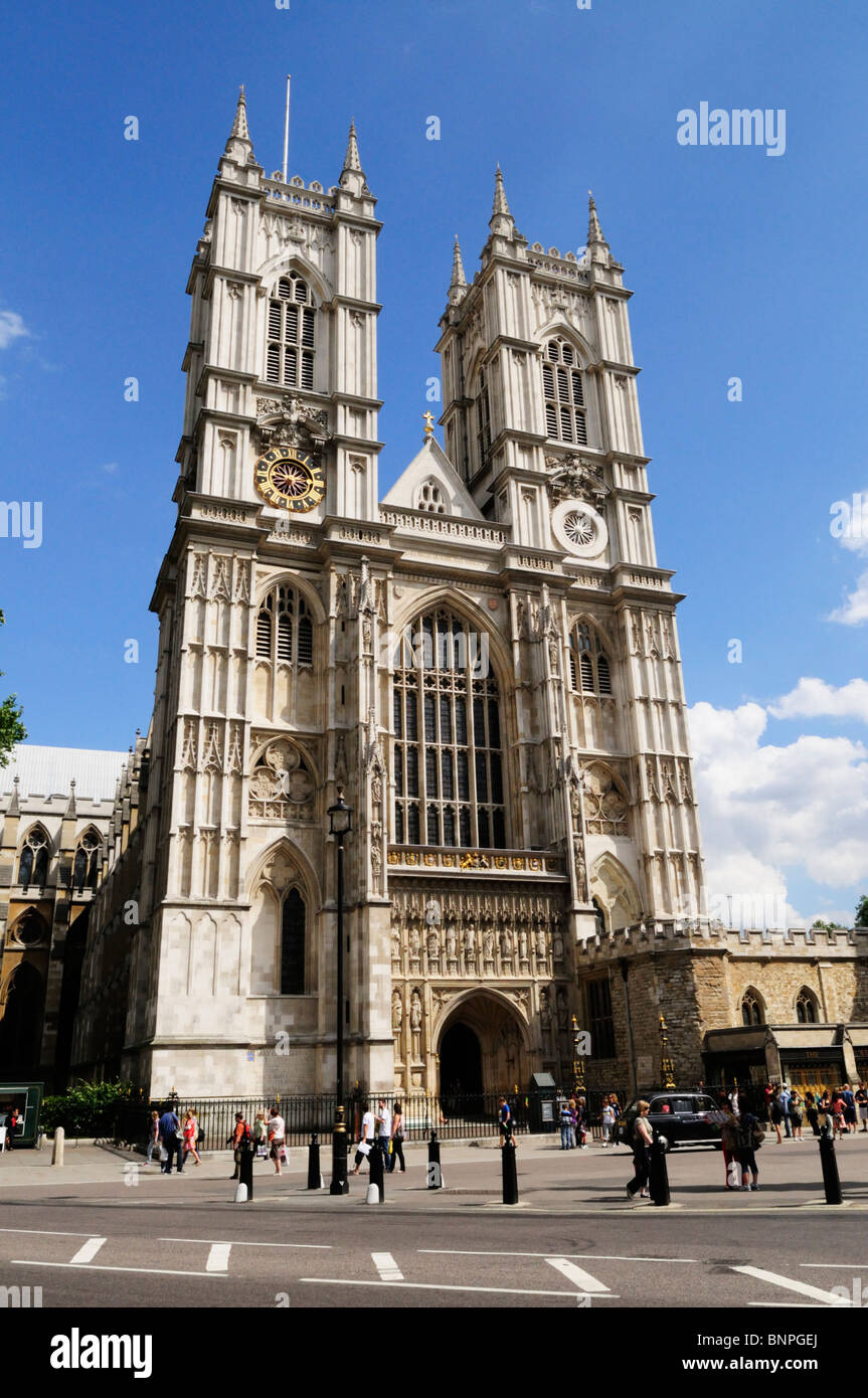 El frente occidental de la Abadía de Westminster, Londres, Inglaterra, Reino Unido. Foto de stock