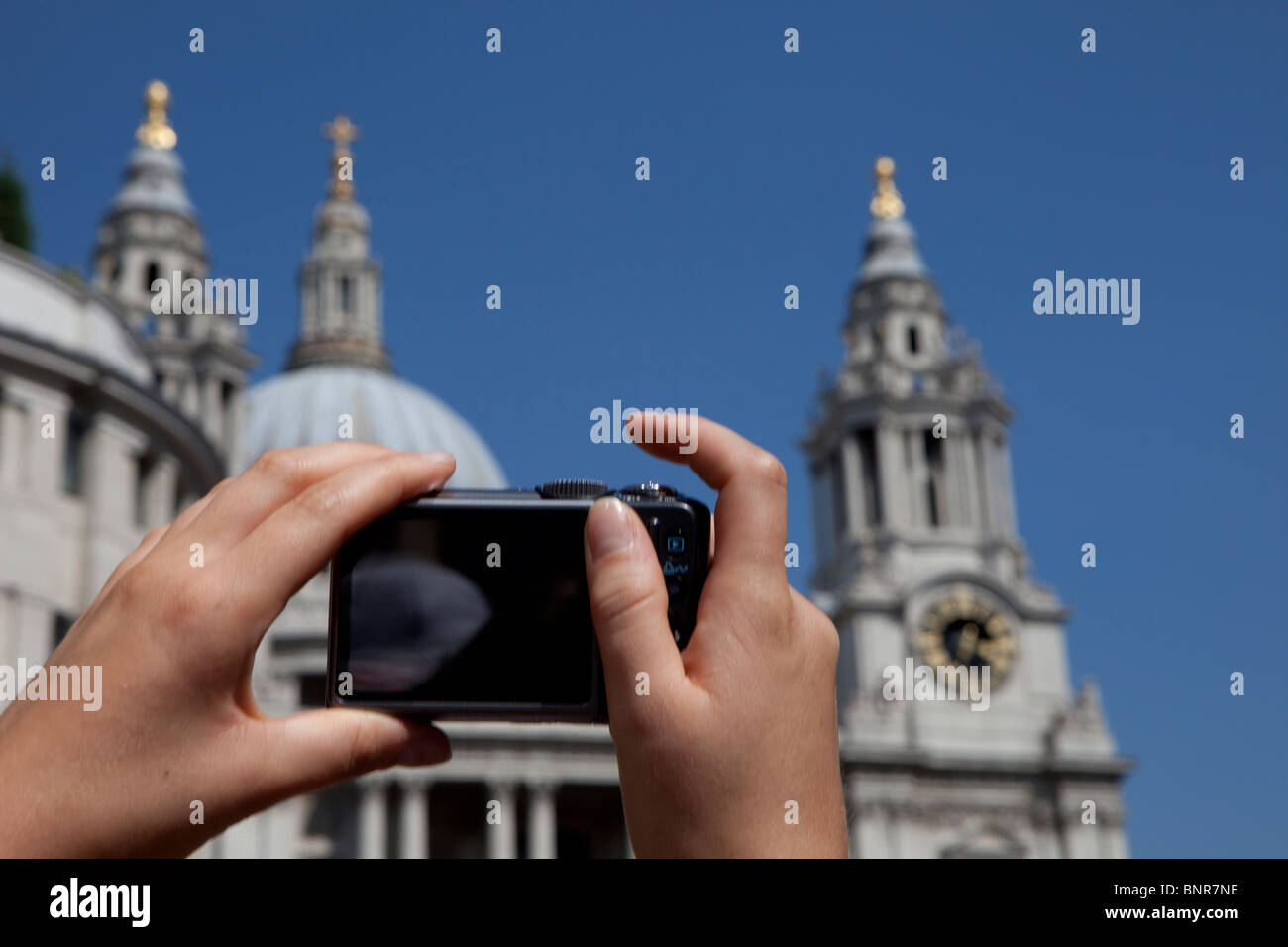Compone la imagen turística de la Catedral de San Pablo, Londres, Inglaterra Foto de stock