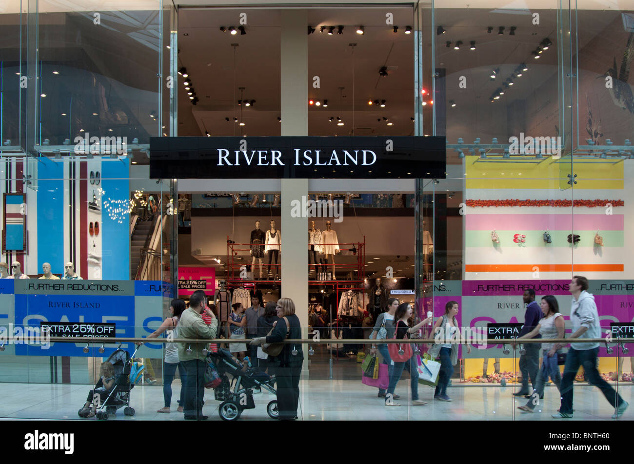 River Island Store - centro comercial Westfield - Londres Foto de stock