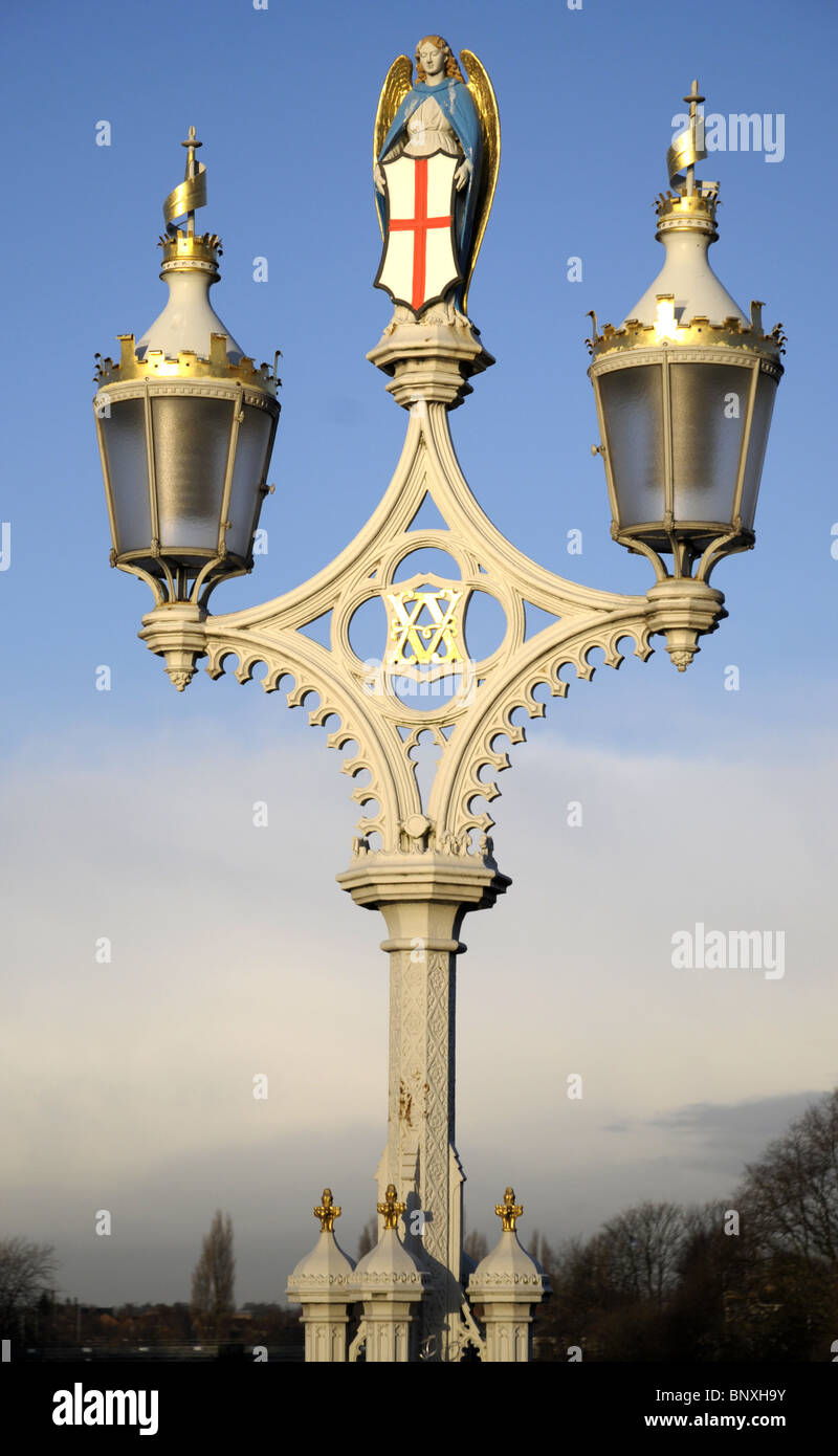 Lampost en Lendal Bridge en York Foto de stock