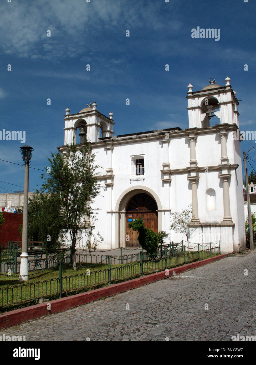 En la antigua iglesia de Santa Lucía, cerca de la Ciudad de Guatemala en Guatemala Foto de stock