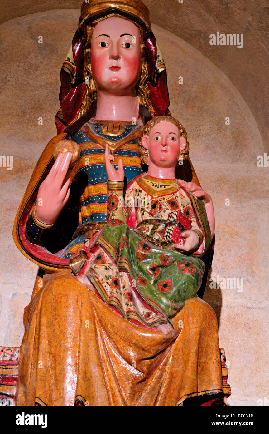 España, Camino de Santiago: Santa María con el niño Jesús en el Museo de la Catedral de Santa María en Burgos Foto de stock