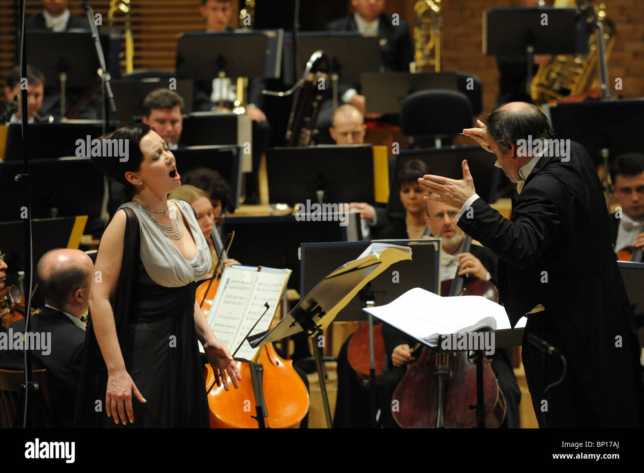 Un concierto en el Teatro Mariinsky, San Petersburgo, Rusia Foto de stock