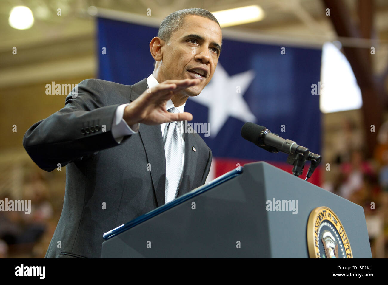 El presidente estadounidense Barack Obama habla a invitó a estudiantes y profesores de la Universidad de Texas en Austin Foto de stock