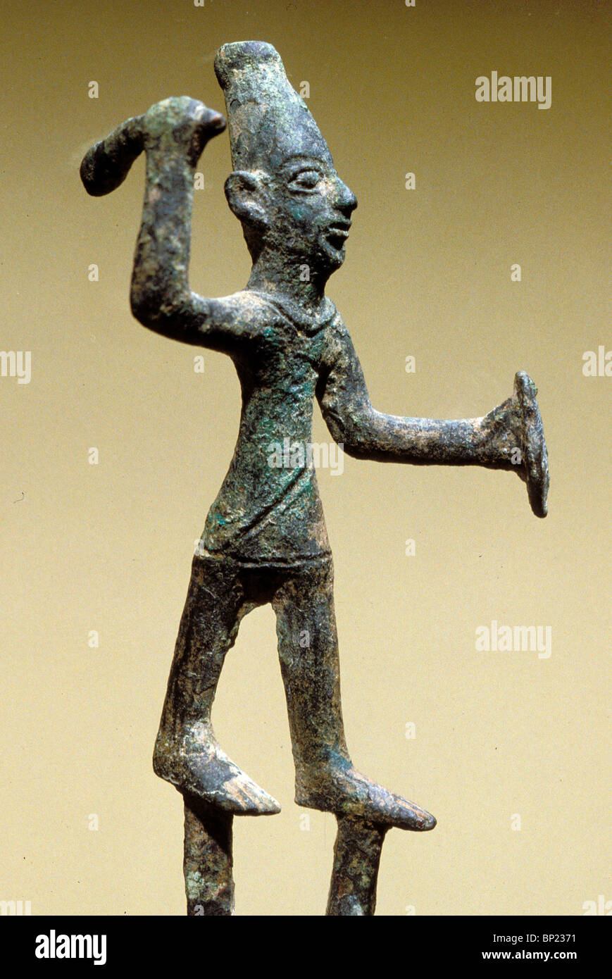 135. Figurilla de bronce de Baal, el dios de la guerra CNAANITE Foto de stock