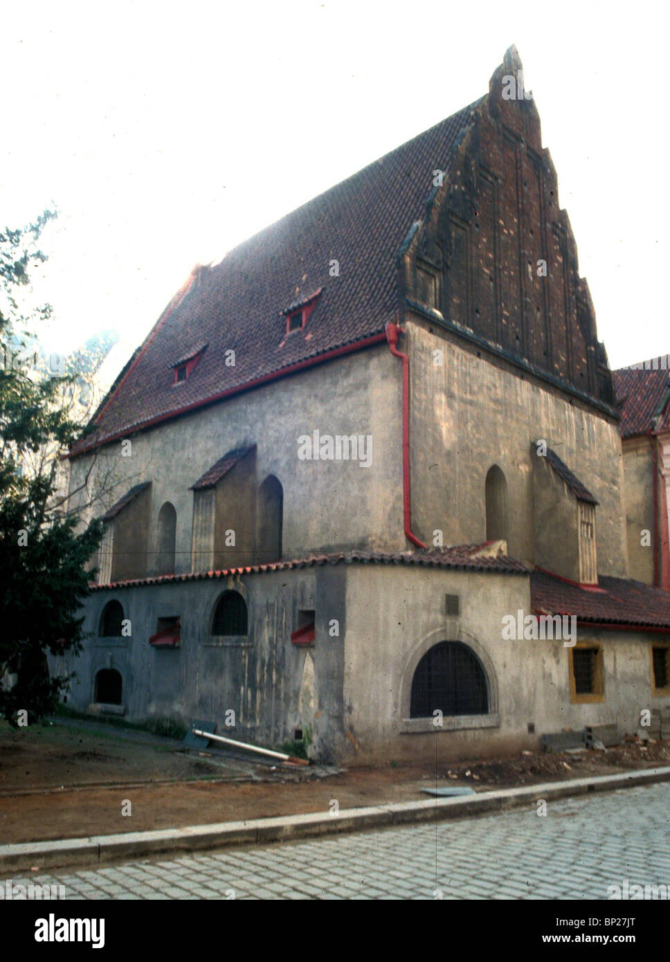 ALT-NOY (viejo-nuevo) sinagoga de Praga que datan desde la 14ª posición. C. es una de las más antiguas sinagogas en Europa en la que las oraciones son Foto de stock