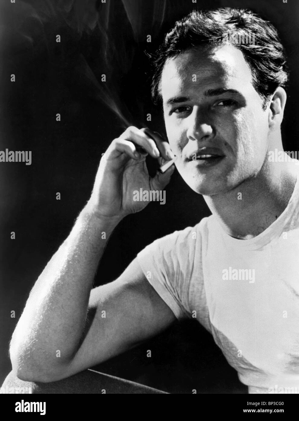 MARLON BRANDO Un tranvía llamado deseo (1951) Foto de stock