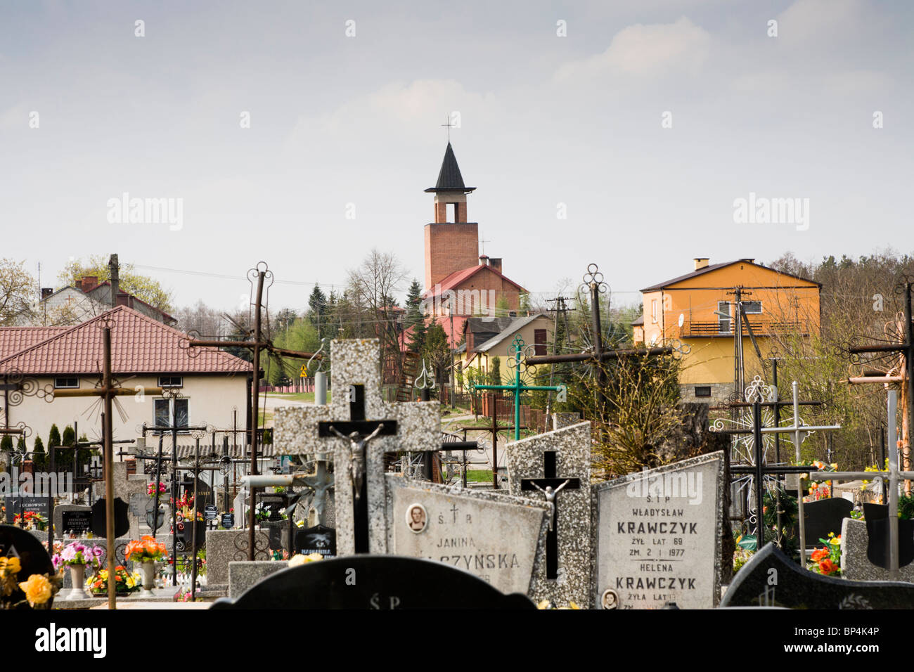 Cementerio. Gmina Przylek Zwolen, condado, Polonia. Foto de stock