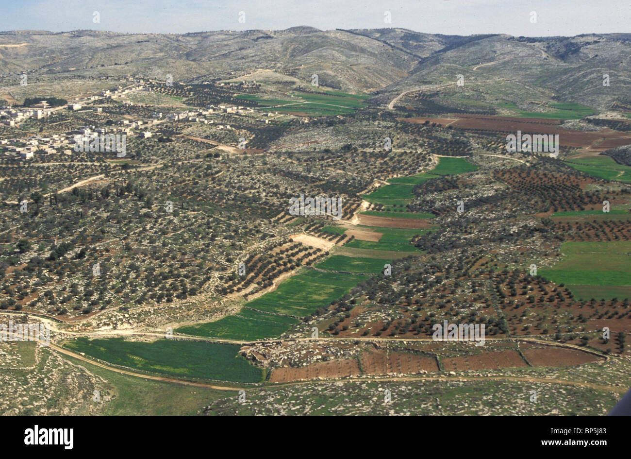 JUDEA - el país, cerca de la colina central MARESHA 3656 Judea - Campo entre BETLECHEM & Hebrón con aldeas árabes & Foto de stock