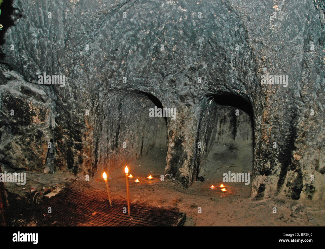 Tumba de José de Arimatea Strian situado en la capilla en la Iglesia