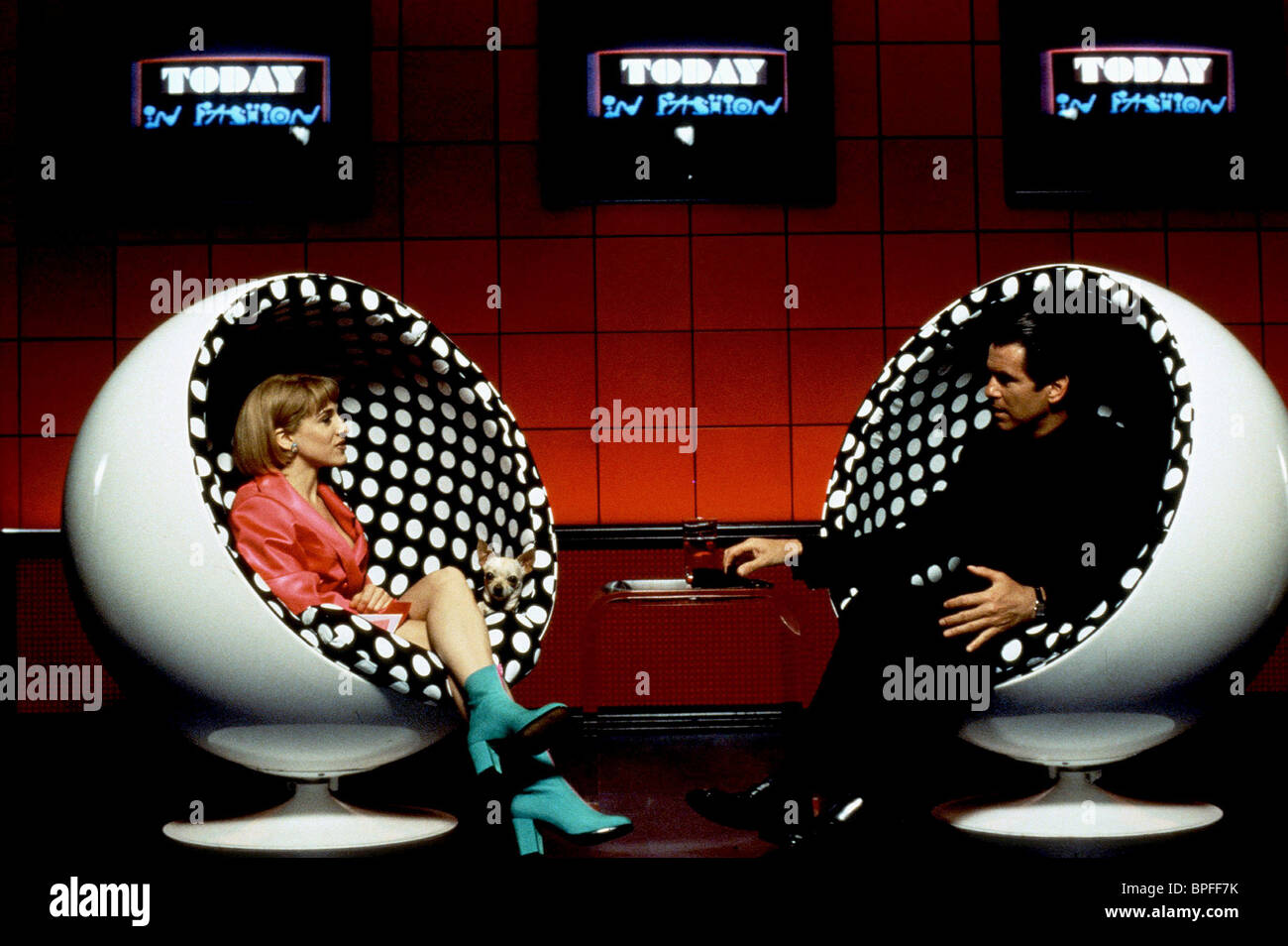 SARAH Jessica Parker, Pierce Brosnan, Mars Attacks!, 1996 Fotografía de