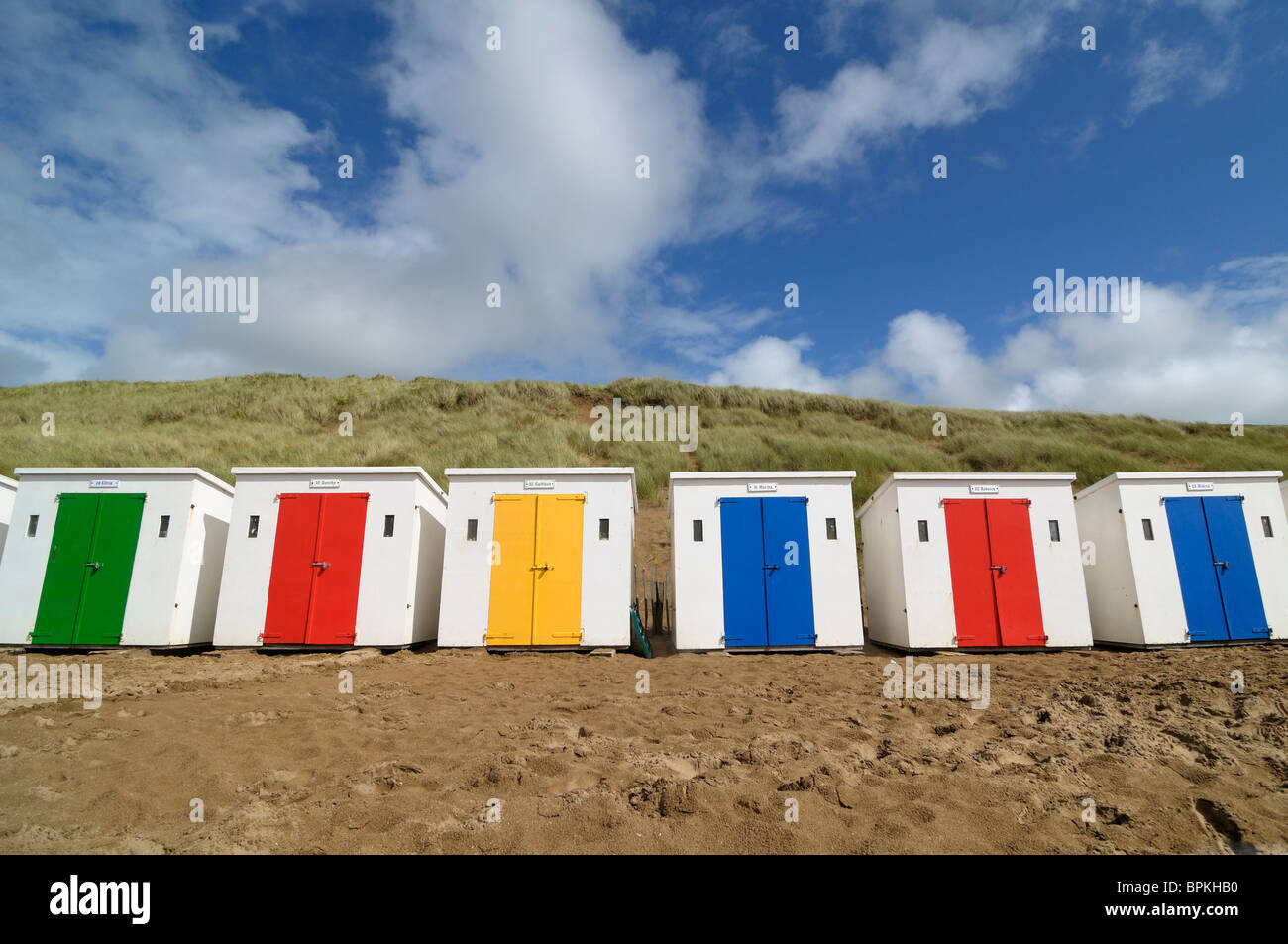 Cabañas de playa en Woolacombe, Devon, Reino Unido Foto de stock