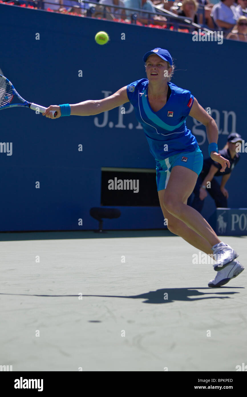 Kim Clijsters (BEL) compitiendo en el US Open de Tenis 2010 Foto de stock