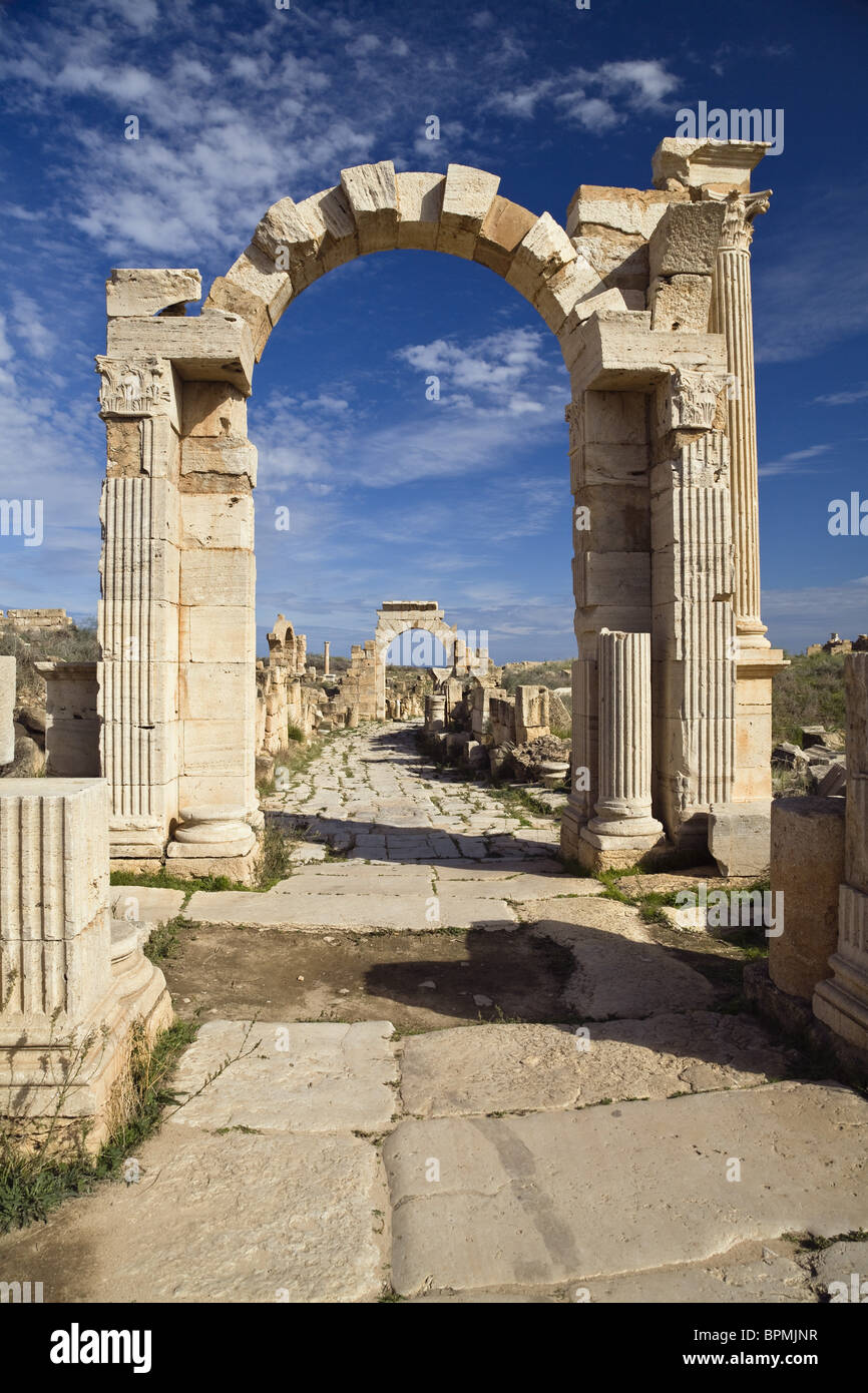 El arco de trajano fotografías e imágenes de alta resolución Alamy