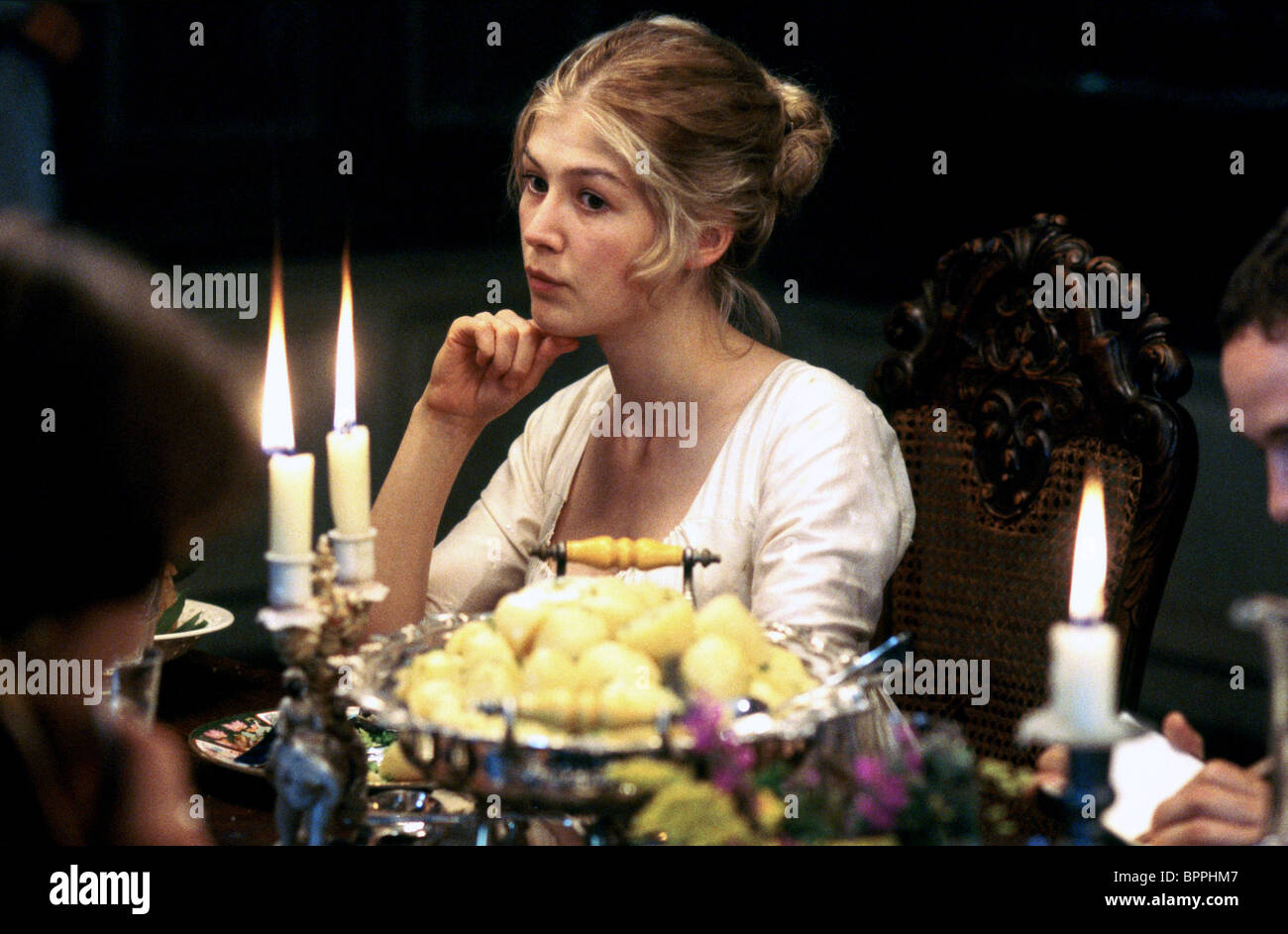 ROSAMUND PIKE ORGULLO Y PREJUICIO (2005 Fotografía de stock Alamy