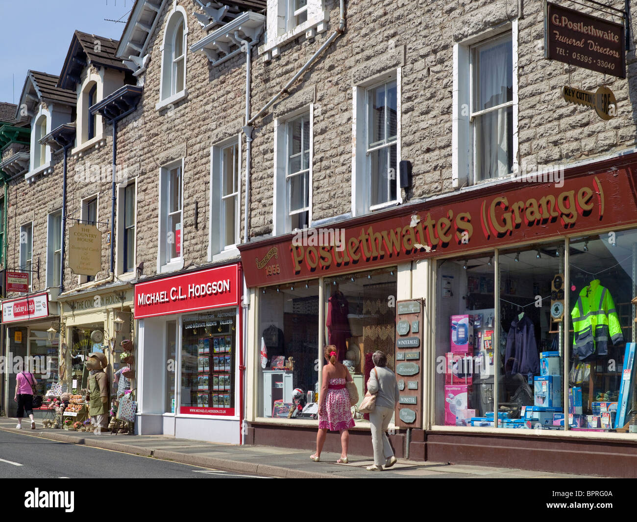 Tiendas tiendas en Grange over Sands Cumbria Inglaterra Reino Unido Reino Gran Bretaña GB Foto de stock