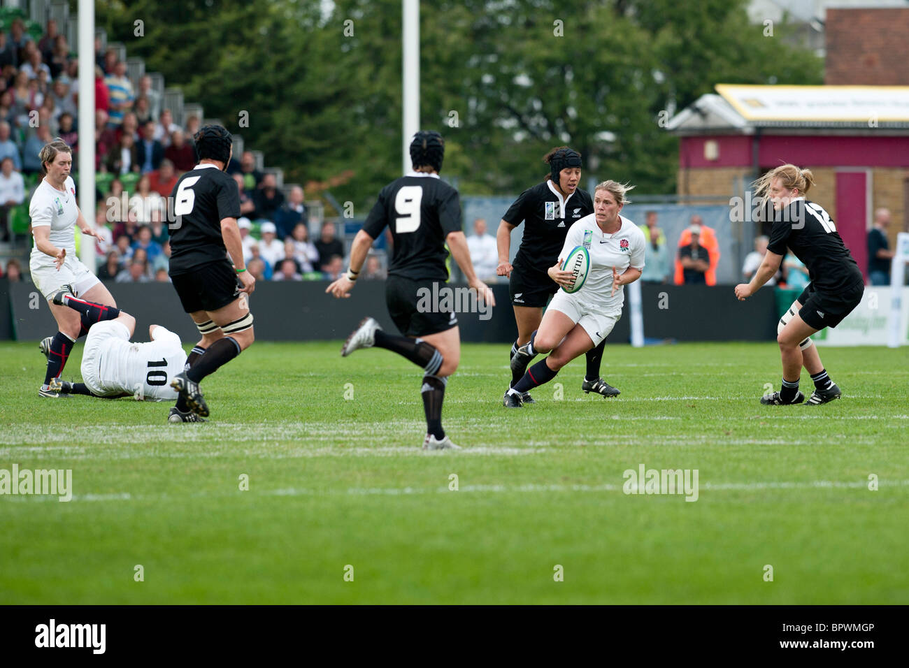 La final entre Inglaterra y Nueva Zelanda. Inglaterra perdió 13-10. La iRB organizado de mujeres Rugby World Cup Foto de stock