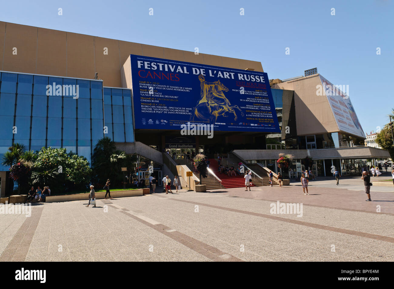 El Palais des Festivals et Congresos, Cannes Foto de stock
