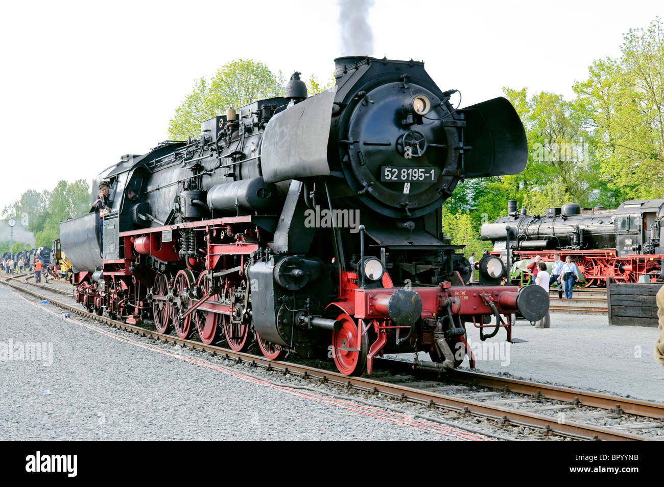 Locomotoras de vapor en el Museo de la locomotora de vapor Alemán, Neuenmarkt, Franconia, Baviera, Alemania. Foto de stock