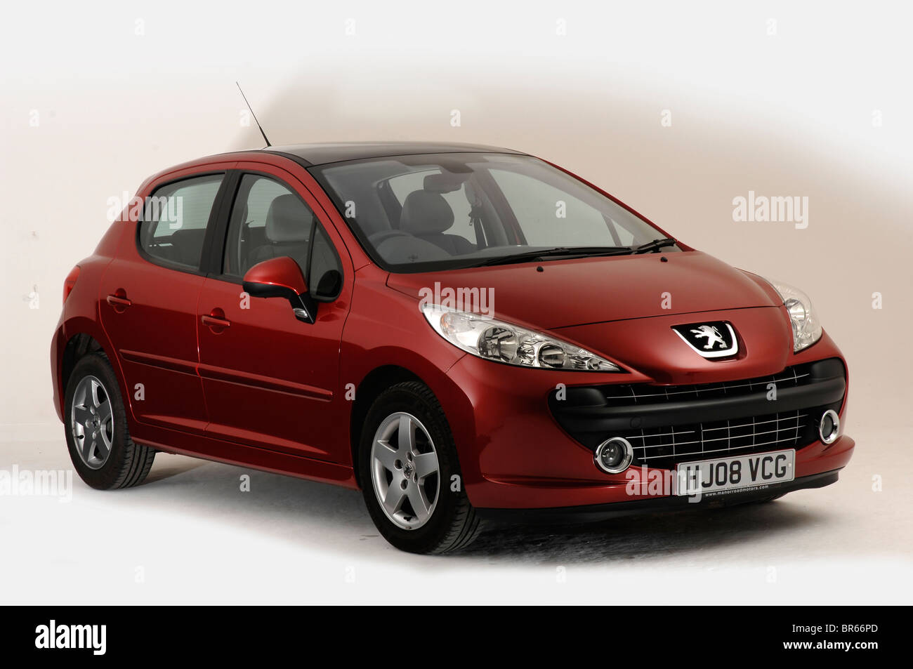 Peugeot 207 fotografías e imágenes de alta resolución - Alamy