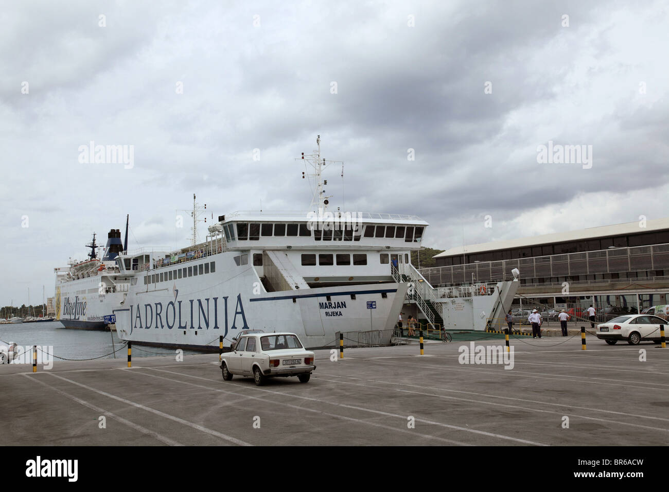 Car ferry split croatia fotografías e imágenes de alta resolución - Alamy