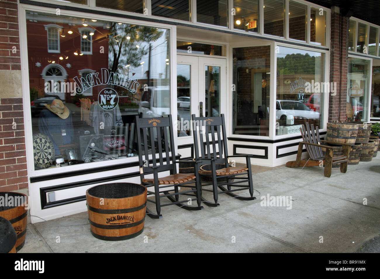 Jack Daniel's Hardware & General Store y la tienda de barril, Lynchburg