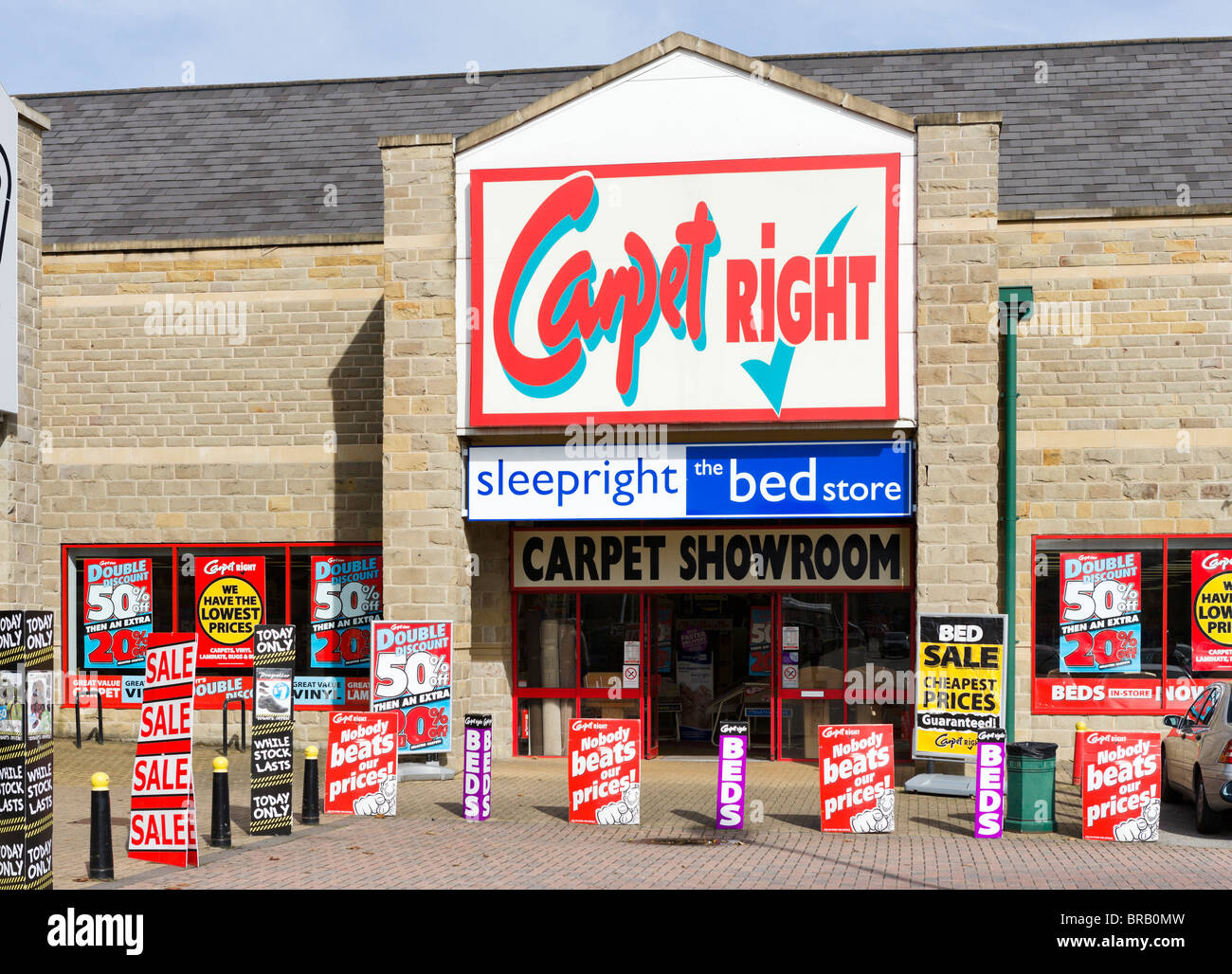 CarpetRight tienda de alfombras, Great Northern Retail Park, Leeds Road, Huddersfield, West Yorkshire, Inglaterra, Reino Unido. Foto de stock