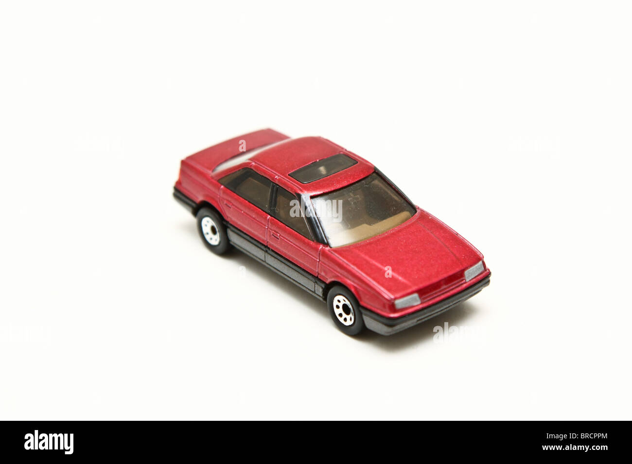 coche de juguete rojo Foto de stock