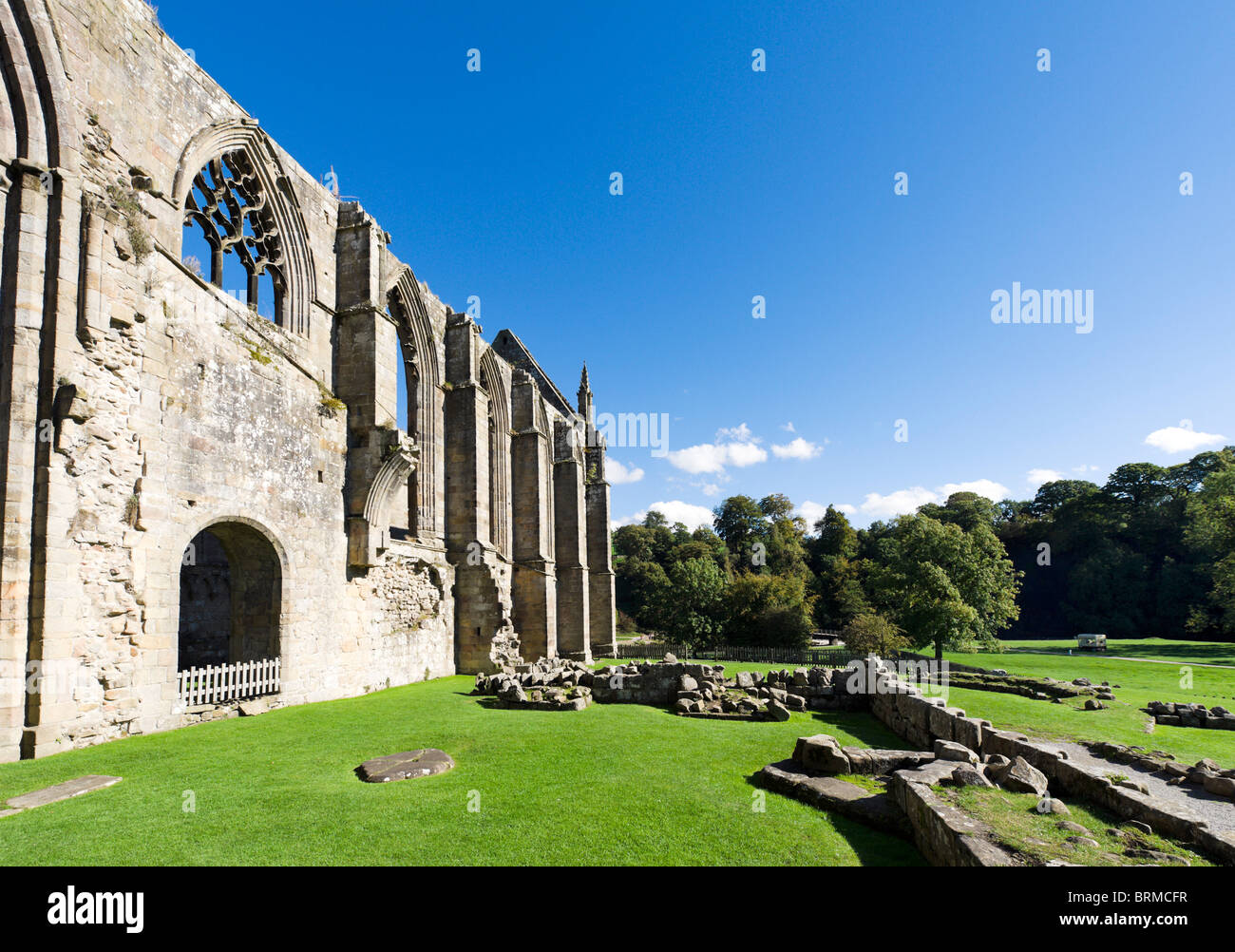 El priorato, Bolton Bolton Abbey, Wharfedale, Yorkshire Dales, North Yorkshire, Inglaterra, Reino Unido. Foto de stock