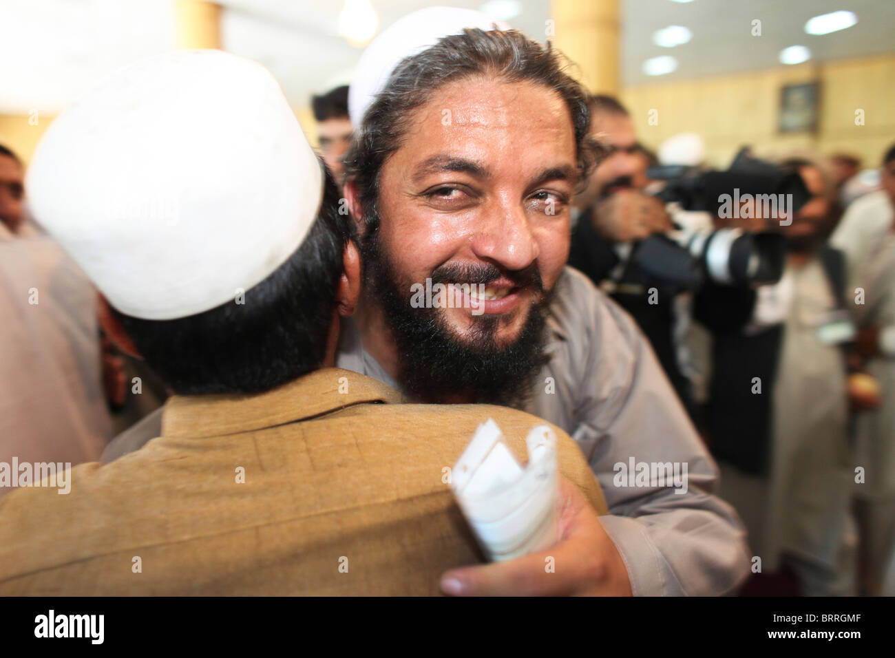 Ceremonia de liberación de talibanes en Afganistán Foto de stock