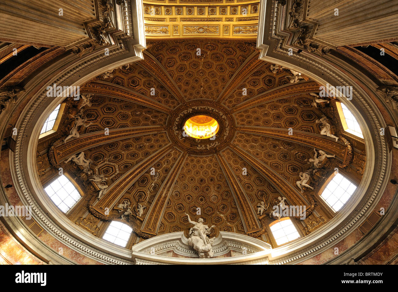 Roma. Italia. Bernini la iglesia barroca de Sant' Andrea al Quirinale. Foto de stock