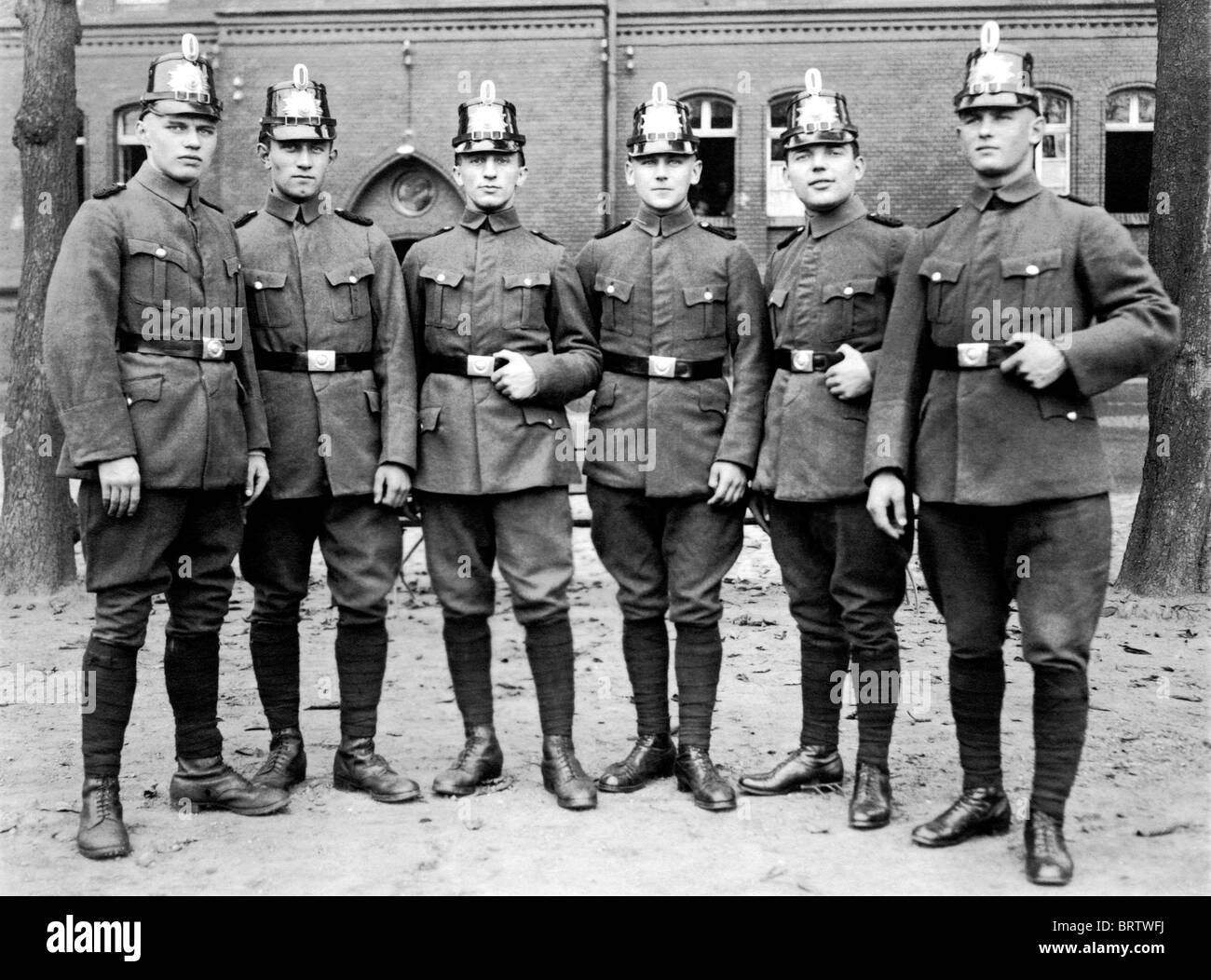 Policías, imagen histórica, ca. 1930 Foto de stock
