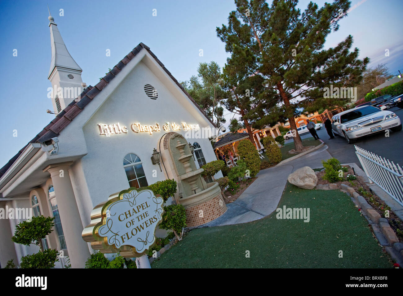 Capilla de las flores. La capilla de bodas, el matrimonio. Strip de Las  Vegas, Nevada, EE.UU Fotografía de stock - Alamy