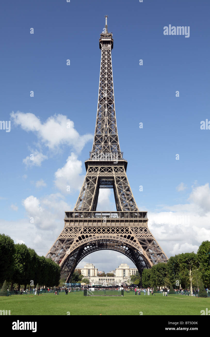 Torre Eiffel en Paris, Francia Foto de stock