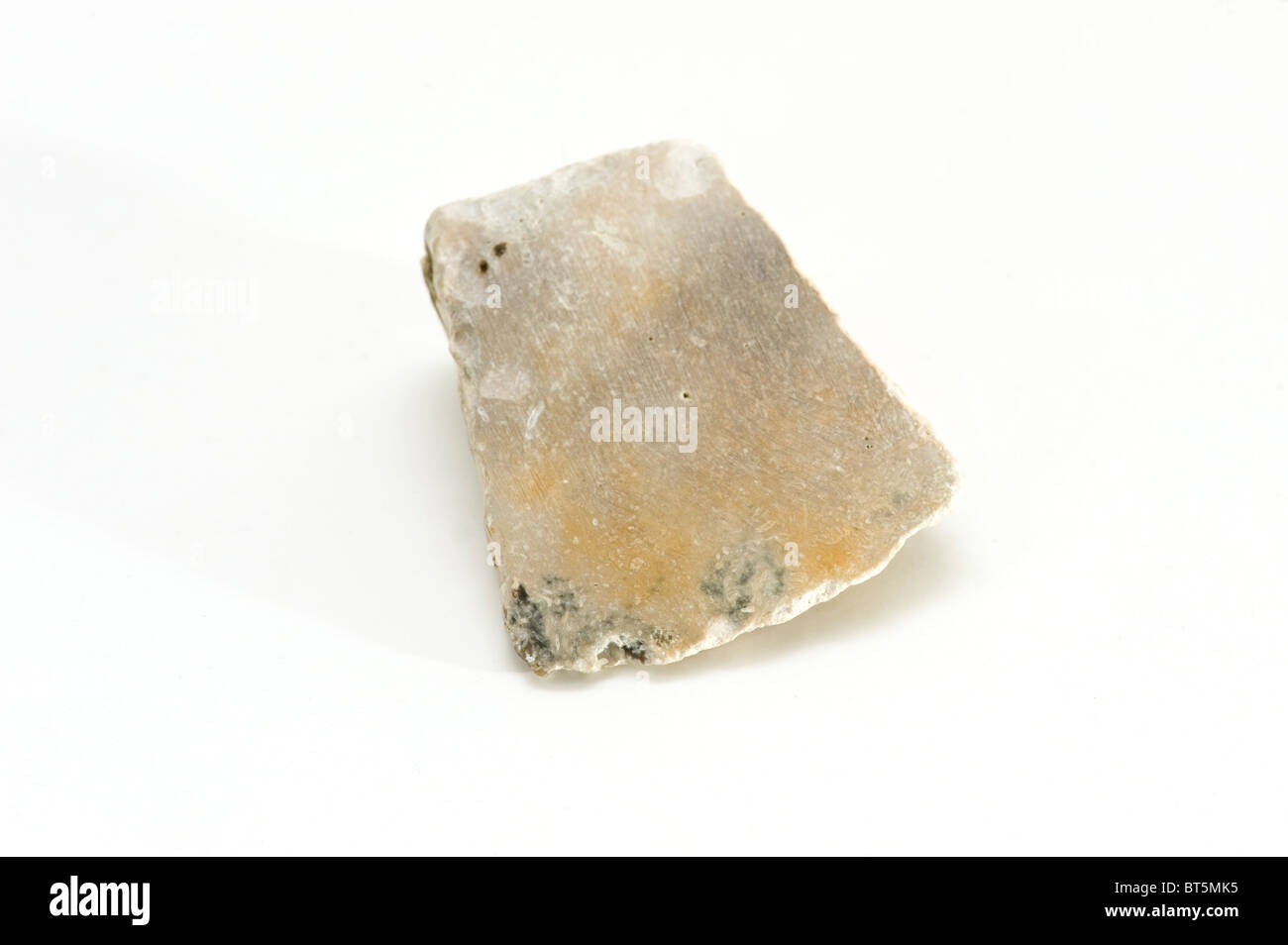 Hacha de mano de la Edad de Piedra (Neolítico) he encontrado poca Correa, Dinamarca Foto de stock