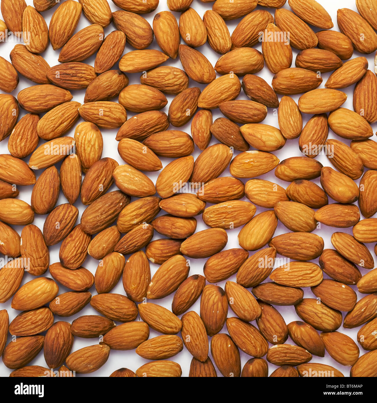 Borra el Almond Nut para esparcir sobre una superficie Foto de stock
