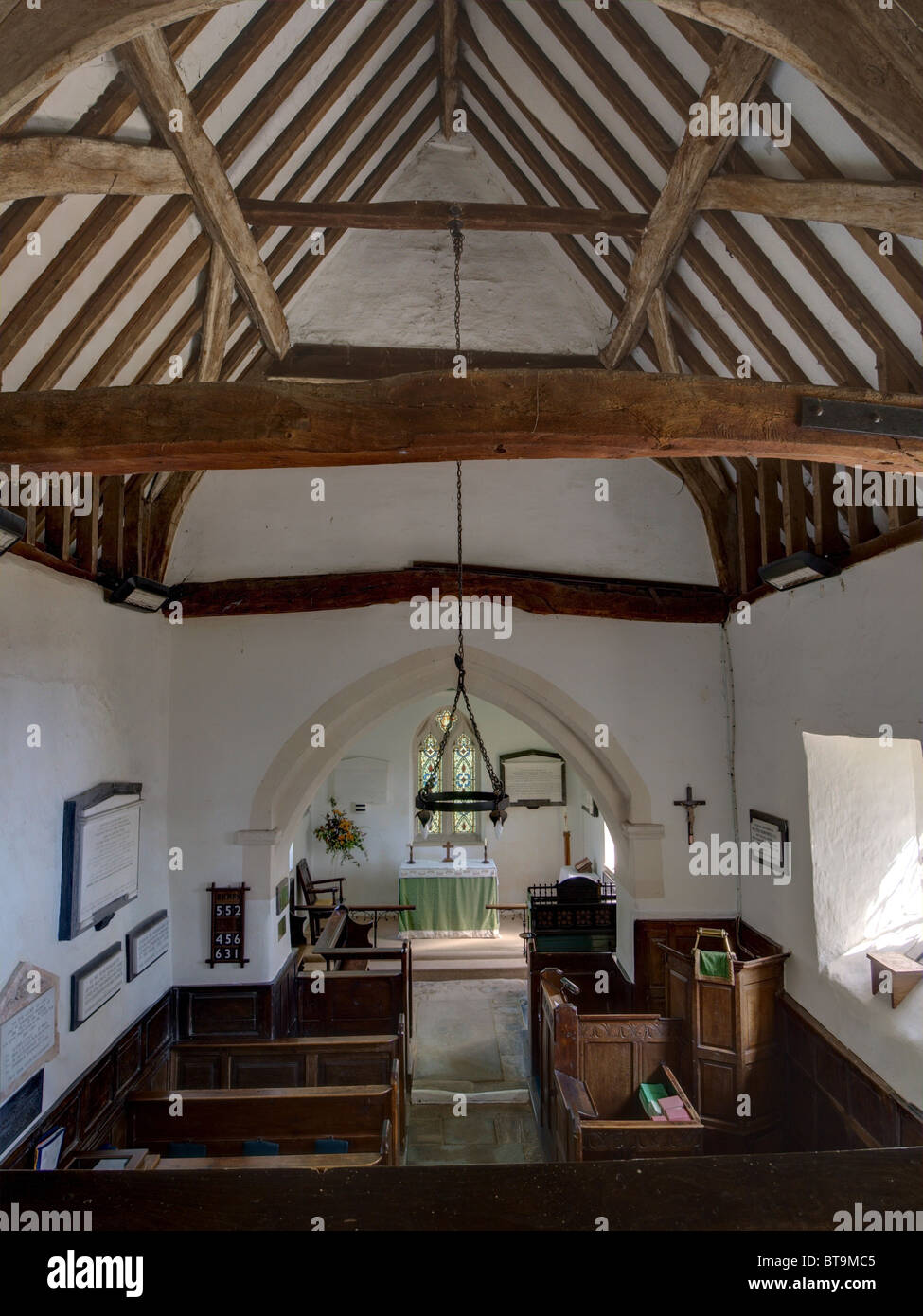 Alton Barnes, Wiltshire, el interior de la Iglesia de Santa María Foto de stock