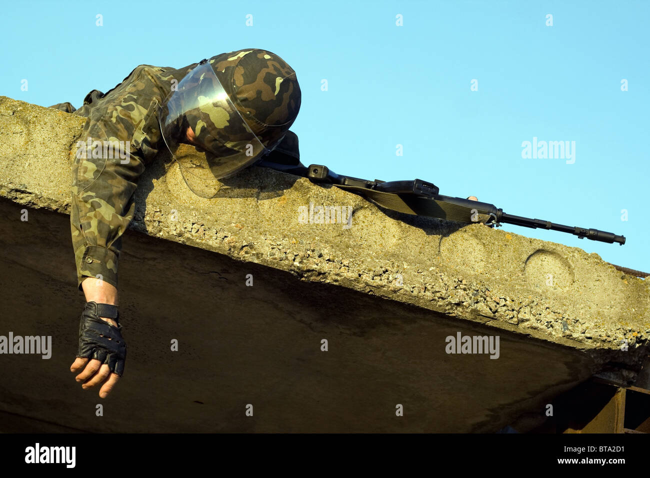 Soldado muerto soldado muerto Fotografía de stock - Alamy