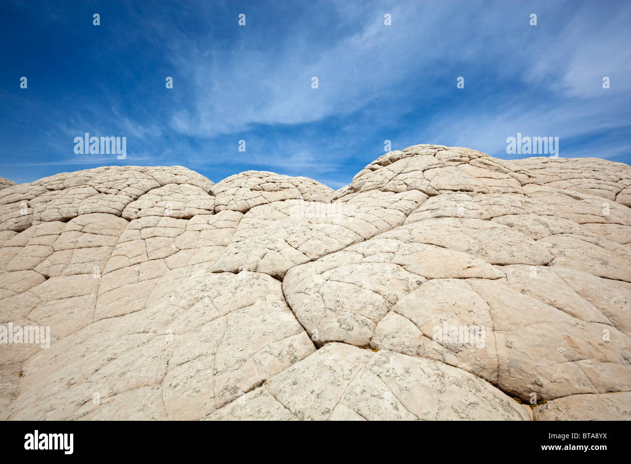 Estructuras de roca blanca, Bolsillo, meseta Paria, Vermilion Acantilados Monumento Natural, Arizona, Estados Unidos, Estados Unidos Foto de stock