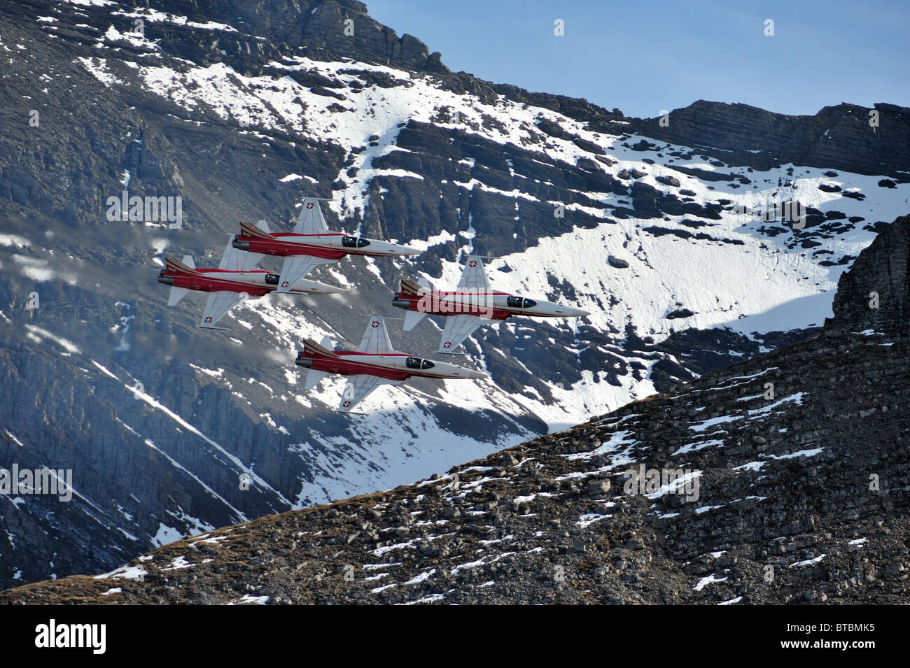 Las fuerzas aéreas suizas Axalp Ejercicio y Air Show Foto de stock