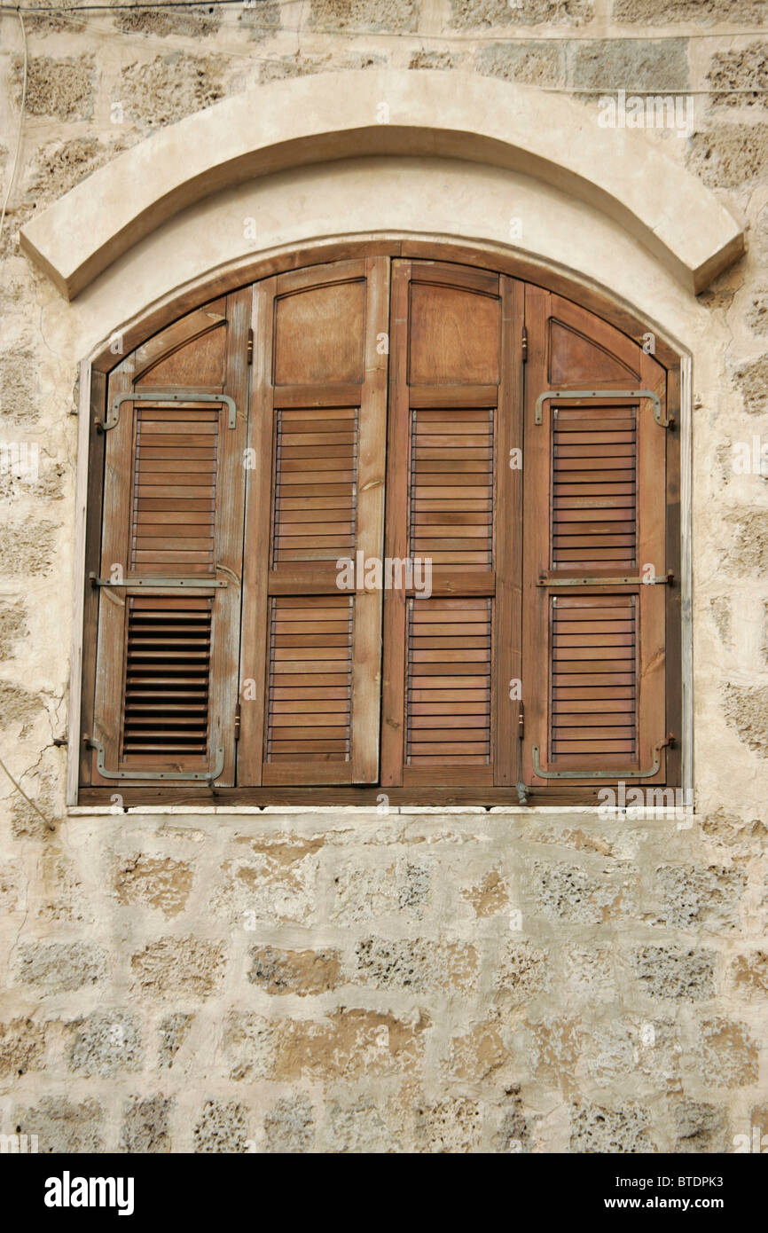 ventana de madera con contraventanas porticones, vintage ,,, ven43