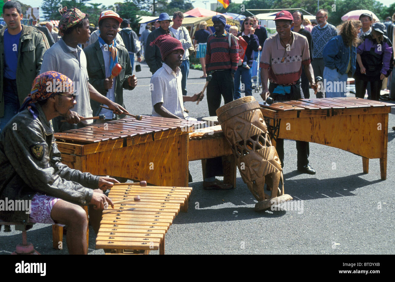 Marimba africa fotografías e imágenes de alta resolución Alamy