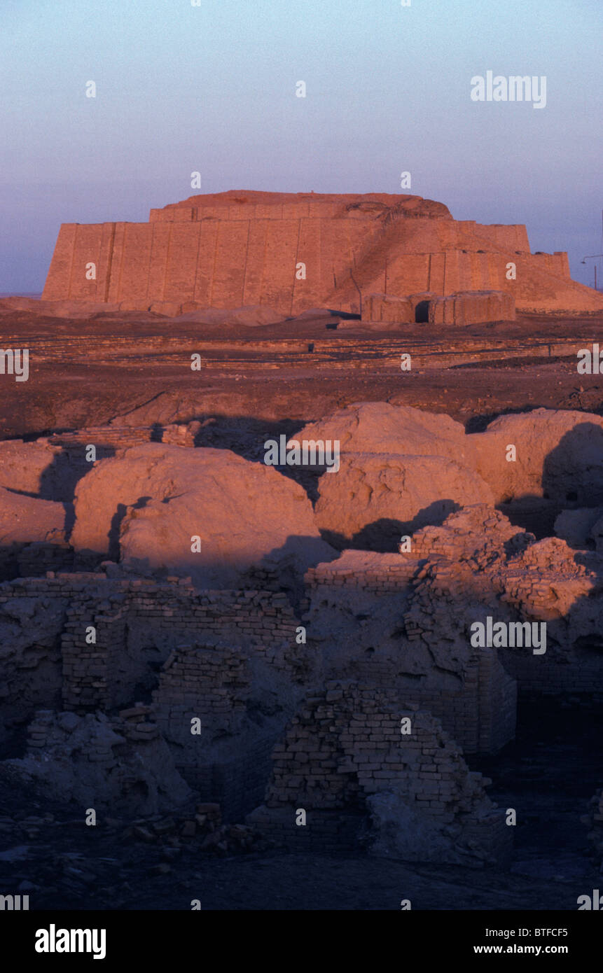 Ur De Los Caldeos Fotos e Imágenes de stock Alamy