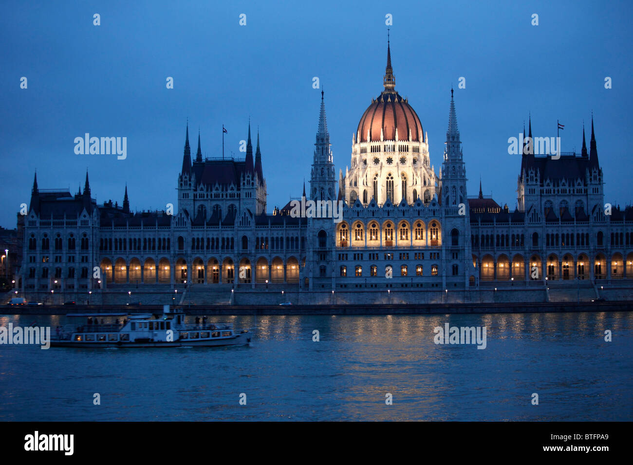 El Parlamento de Hungría, Budapest, Foto de stock