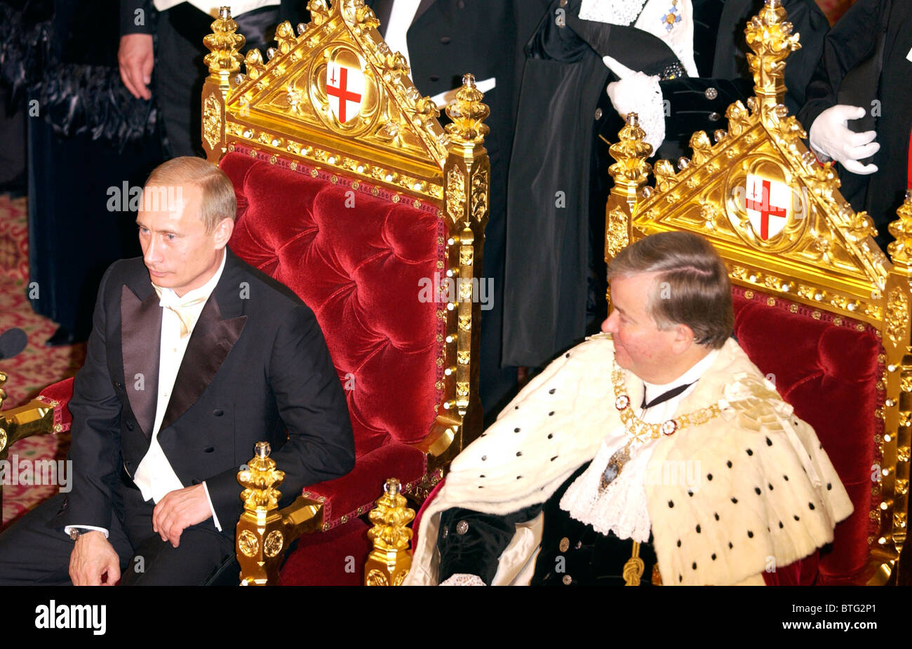 El Presidente Putin, de la Federación de Rusia con el Lord Alcalde de Londres en el banquete en Guildhall, durante la visita oficial a Gran Bretaña Foto de stock