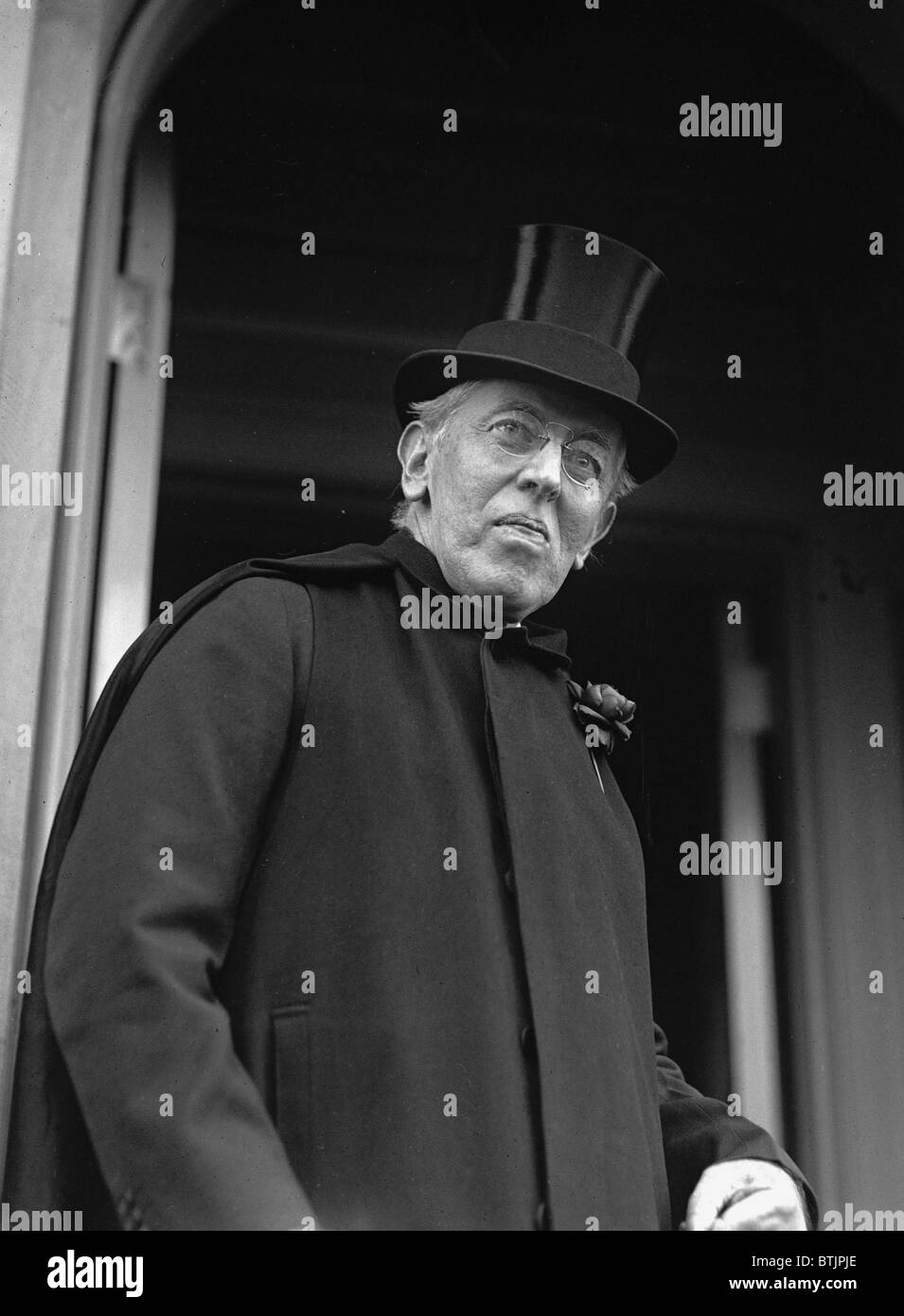 Expresidente Woodrow Wilson (18561924), debilitado por un grave